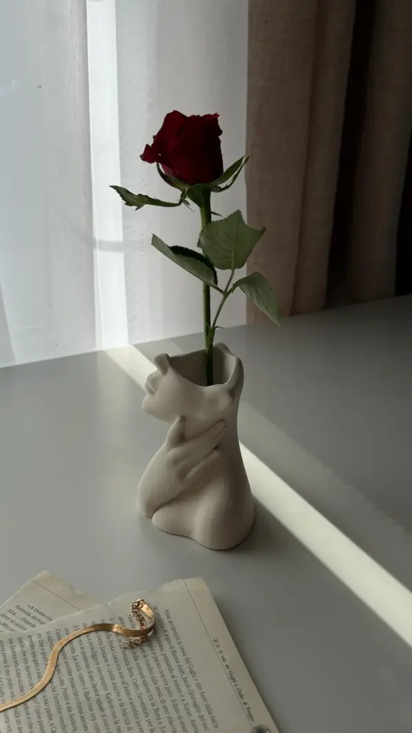 Contemporary Minimalist Jesmonite Vase | Handmade Decorative Table Ornament | Neutral Home Decor Gift | Unique Self-Decor Accent - Image 2
